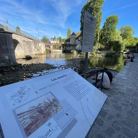 Les Pieds Dans L'Eau - Moret Centre Zewnętrze zdjęcie